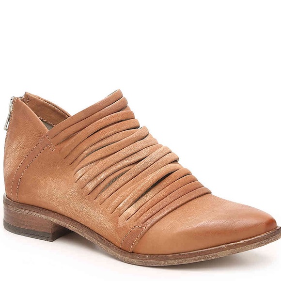 SOLD Free People Lost Valley Ankle Booties - Picture 2 of 8